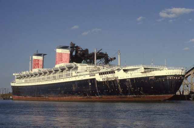 The ship in 1989. Author: René Beauchamp – CC BY-SA 4.0