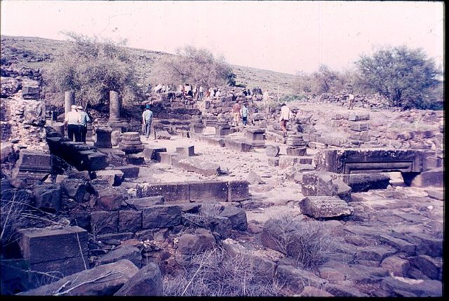 An old photo of Chorazin. Author: Daniel Ventura – CC BY-SA 3.0