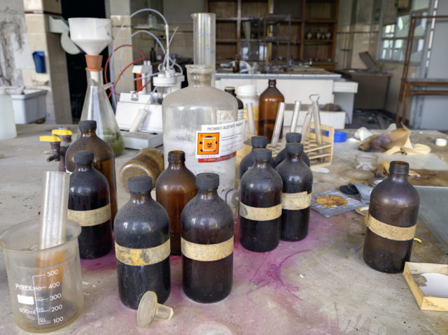 Chemistry Lab. Author: Matt Emmett | Forgotten Heritage | www.instagram.com/forgottenheritage