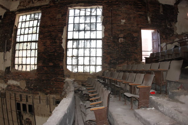 Windows in the auditorium. Author: Kevin Key Photography | Facebook @slworking