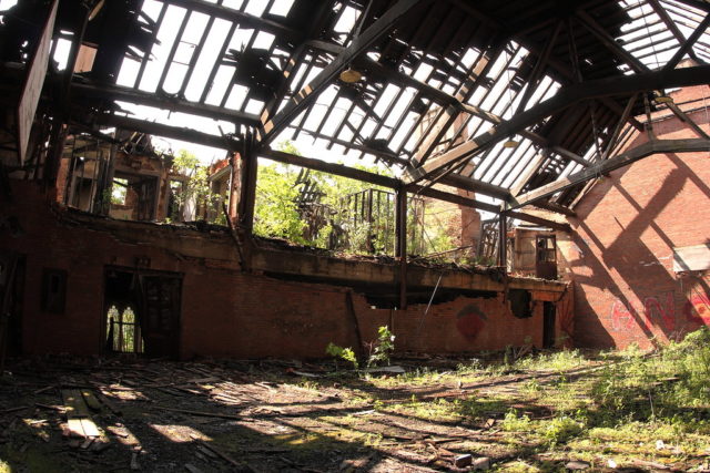 The roof in the upper floor of the gymnasium. Author: Kevin Key Photography | Facebook @slworking