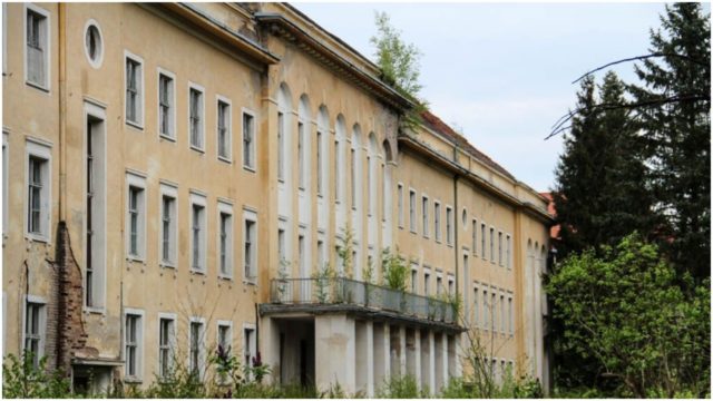 abandoned building