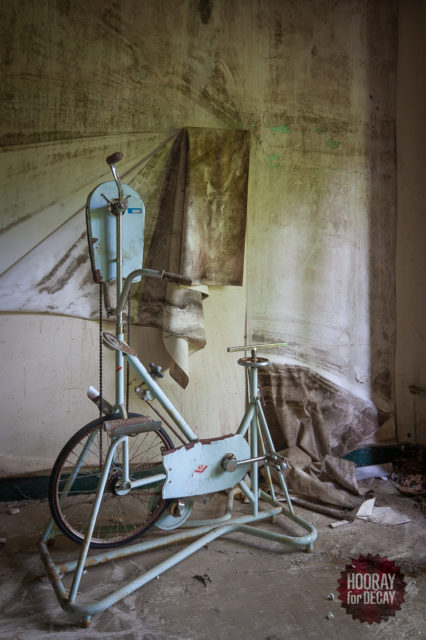 Auhtor: Vincent Jansen | www.hoorayfordecay.com