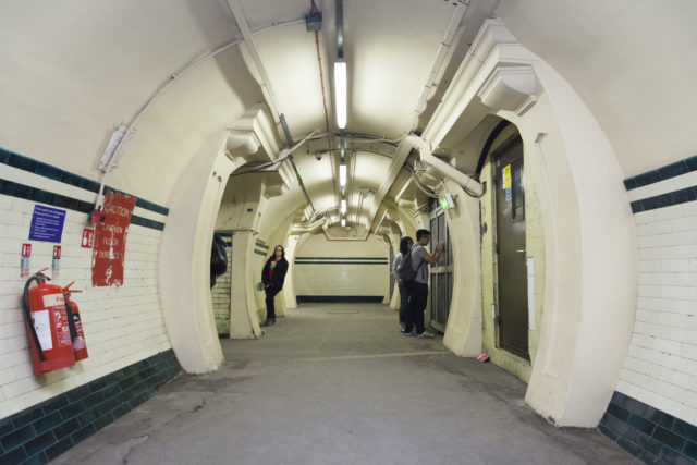 Platform level lift lobby. Author: Paul Dykes | Flickr @paulodykes