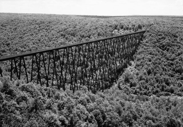 Historic American Engineering Record (HAER) photo of the bridge in July 1971