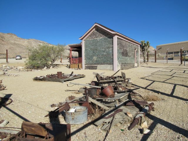 Tom Kelly’s Bottle House. Author: John Schrantz | Flickr @mytravelphotos