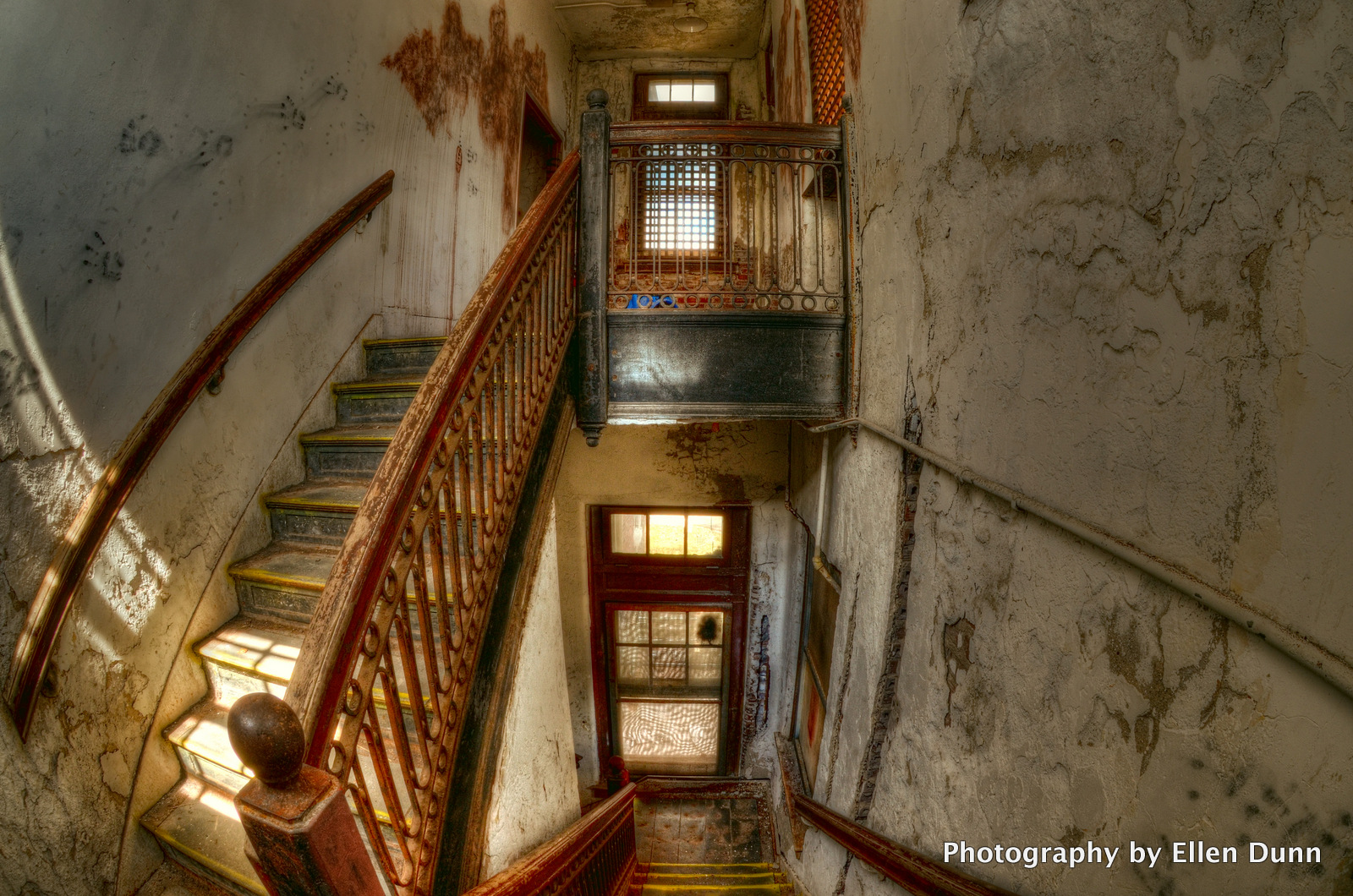 haunted insane asylum in pennsylvania