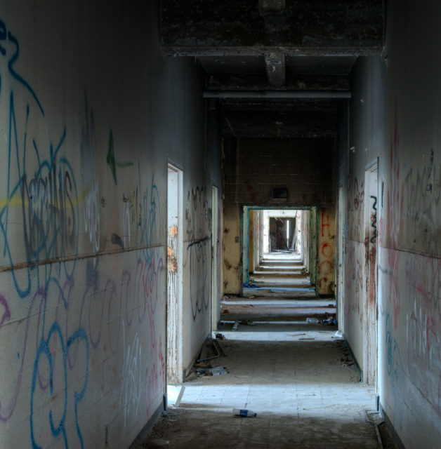 Author: Robert Roys – aflashaway.com