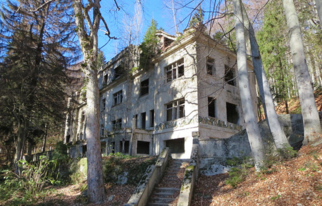 Exterior of Brestovac Sanatorium