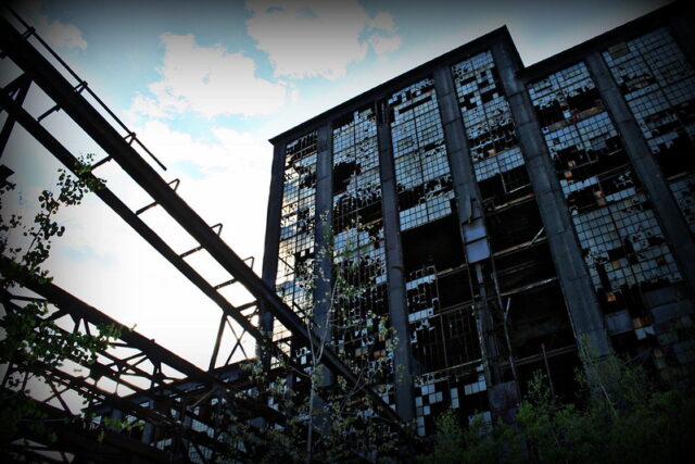 Exterior of the Huber Breaker