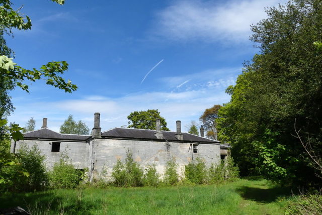 Stables nearby. By Barry Ferguson, Flickr @lairig4