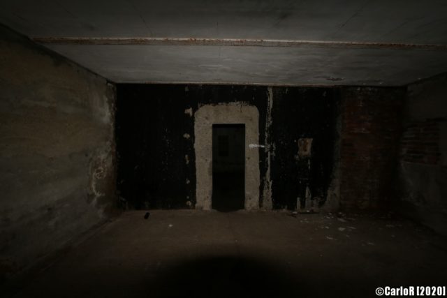 Doorway in one of the underground rooms. (Photo Credit: CarloR)