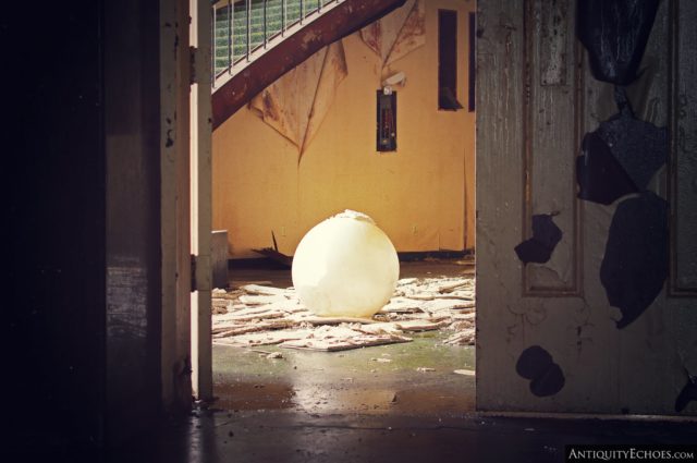 Ceiling light on the ground