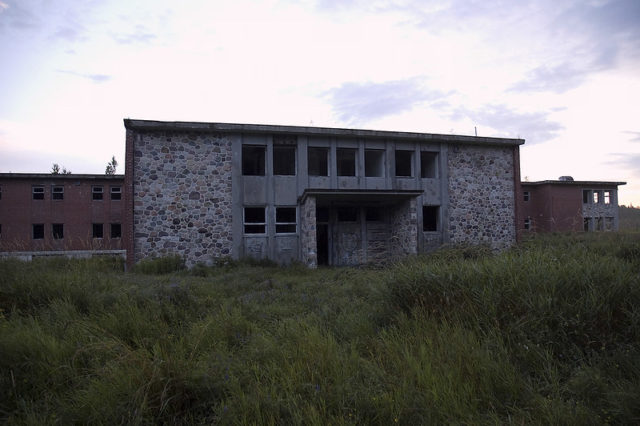 Entrance to Burwash Correctional Center