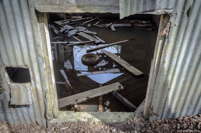 Water-filled sheet metal-covered building