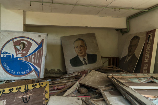 Posters of Communist leaders in Pripyat 