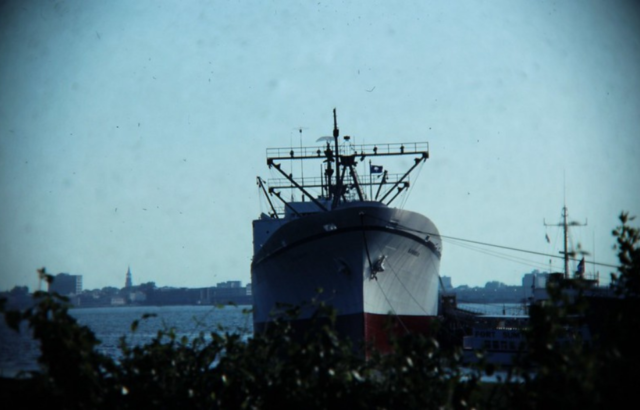 NS Savannah docked