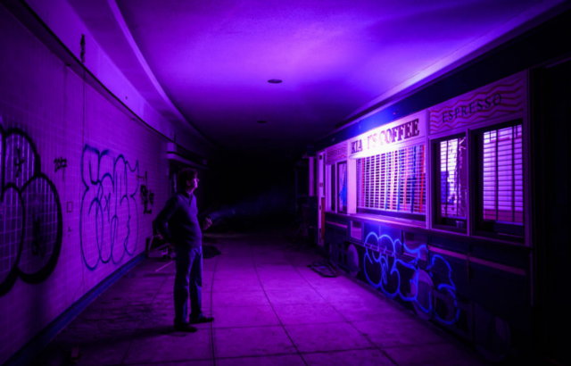Dupont Down Under shrouded in purple light