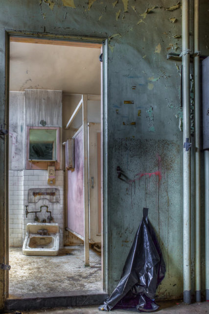 Bathroom inside Linda Vista Hospital 