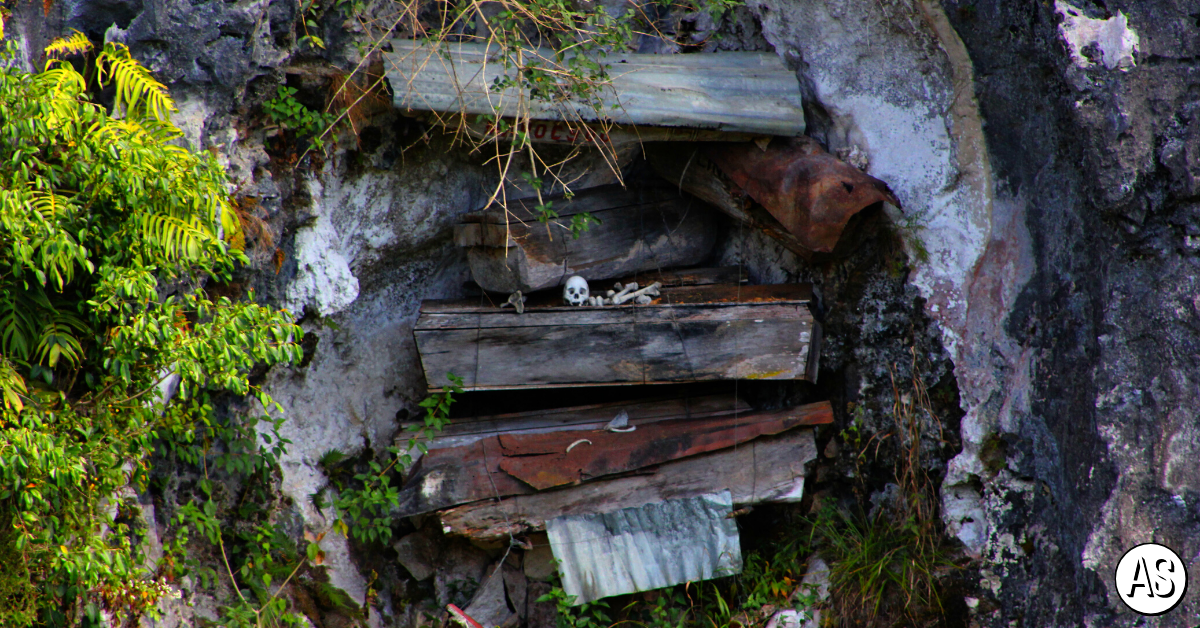 The Hanging Coffins of Sagada A Dying Burial Practice Steeped in History