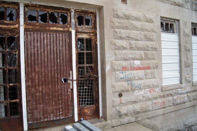 Entrance to Peoria State Hospital