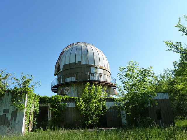 Exterior of the Prairie Observatory