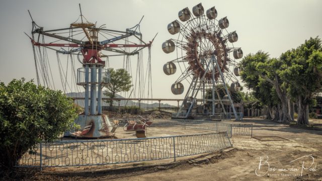 Old theme park rides