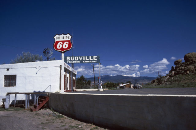 Budville Trading Post gas station in 1988