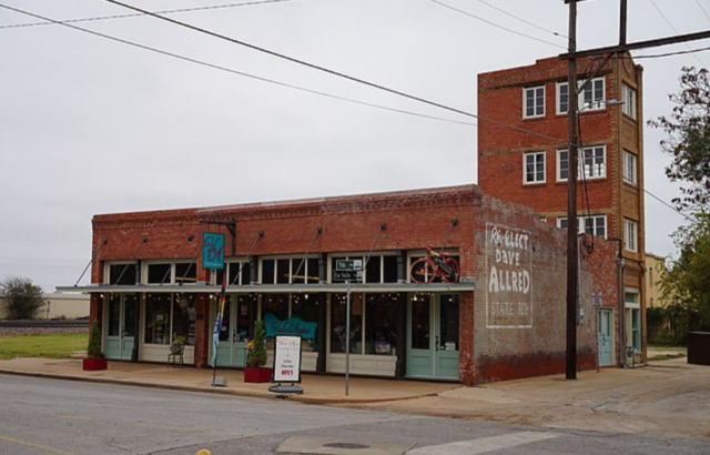 Exterior of the Newby-McMahon Building