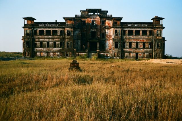 front view of the Bokor Hotel and Casino