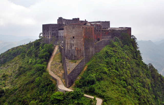 Front view of Citadelle Laferrière