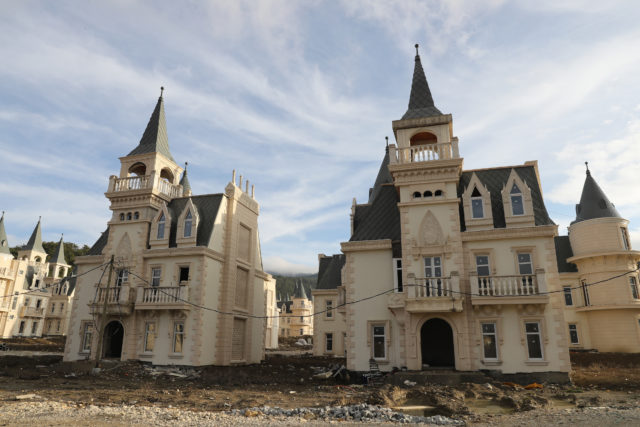 The front of two castle villas at Burj Al Babas