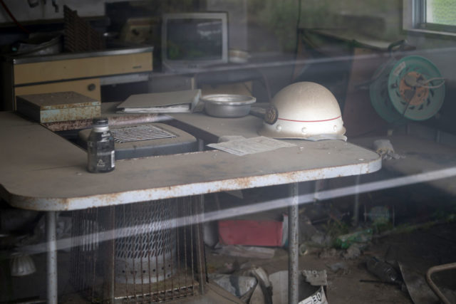 Safety helmet placed on top of a table