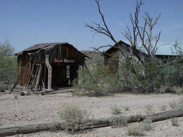The Gate house at Vulture City