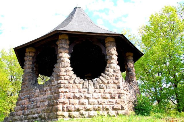 Witch's Hat Pavilion in broad daylight