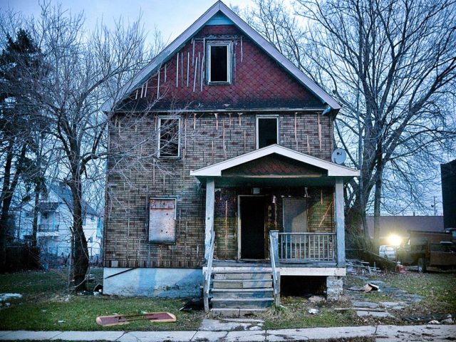 A house sits abandoned in Cleveland