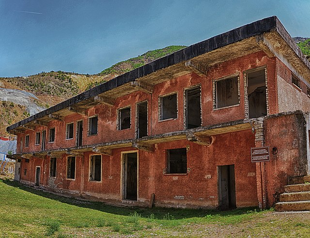 Exterior of Spaç Prison