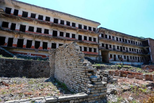 Exterior of Spaç Prison