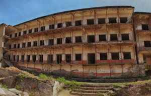 Exterior of Spaç Prison