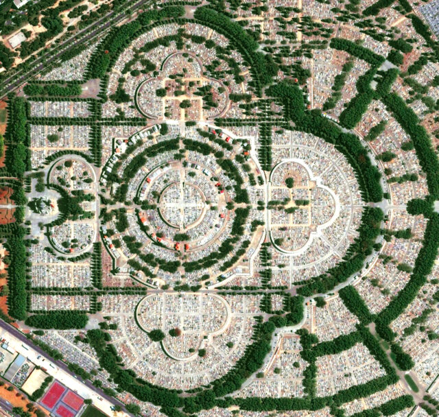 A satellite view of Our Lady of Almudena cemetery in Spain.