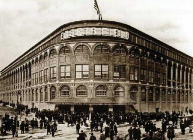 Crowd walking into Ebbets Field