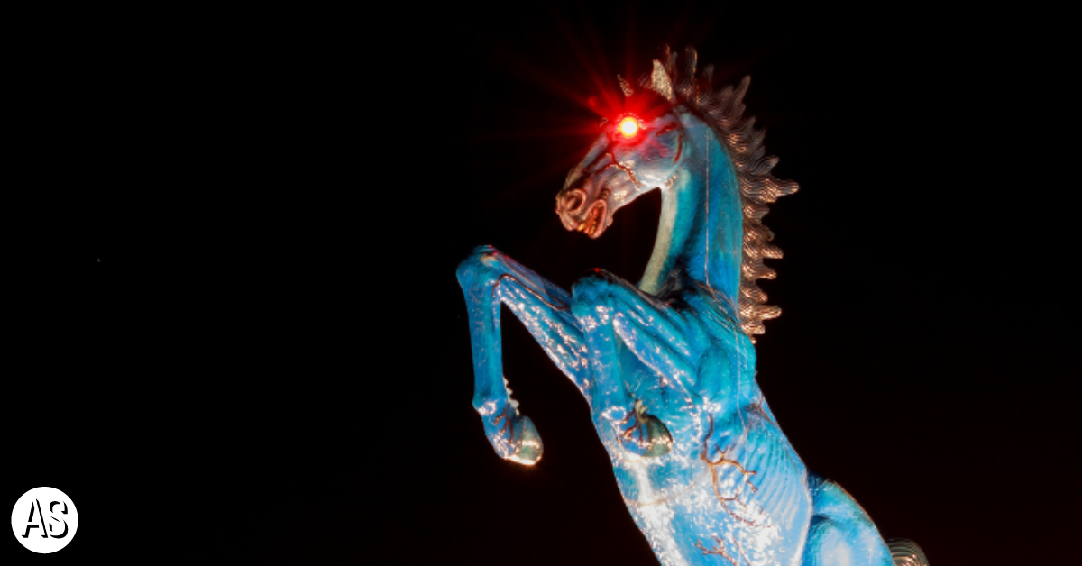 the-terrifying-blue-horse-that-stands-watch-over-denver-international