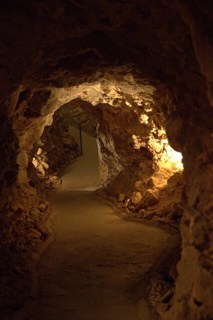 Cave within the Grand Canyon Caverns that's dimly lit