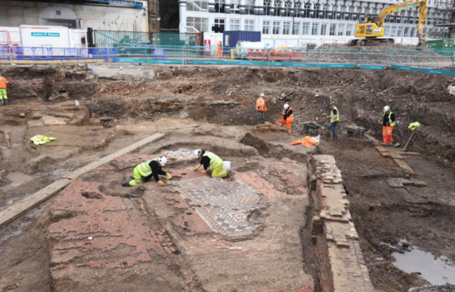 Museum of London Archaeology (MOLA) excavating at the Liberty of Southwark site