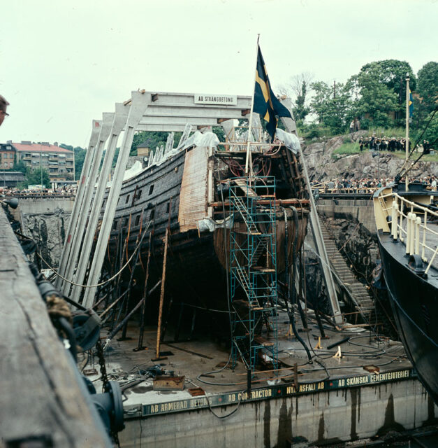 Remains of Vasa in dry dock