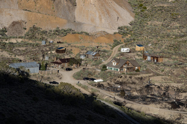 Far view of Cerro Gordo.