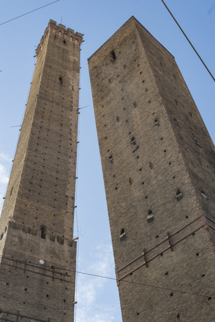 Garisenda and Asineli Towers.