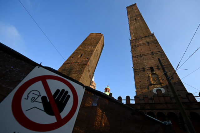 Garisenda and Asineli Towers blocked off from public.