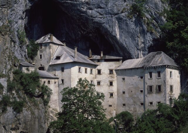 Predjama Castle exterior.