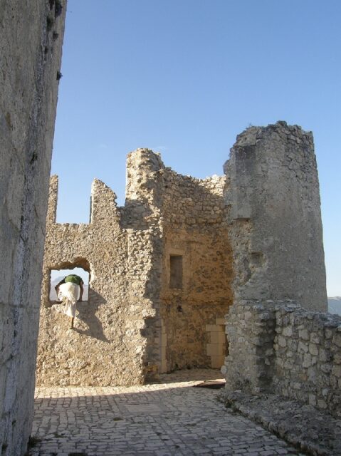 A path inside the Rocca Calascio.